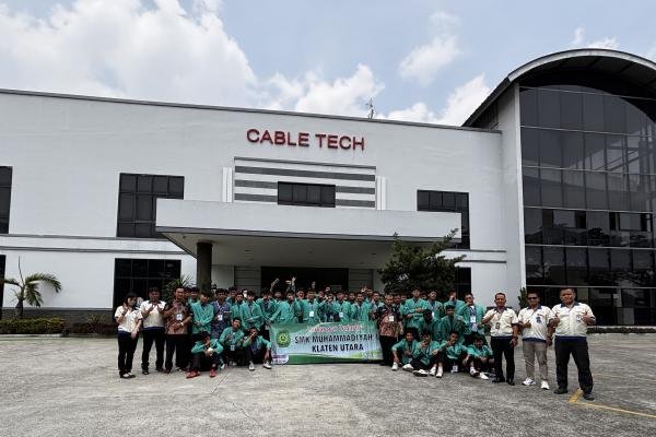 Membangun Masa Depan Bersama: Kunjungan Industri SMK Muhammadiyah Klaten Utara ke PT Cable Tech